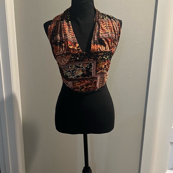 Free People Intimately, fun stretch halter with  neckline that is adjustable - Picture 3 of 5